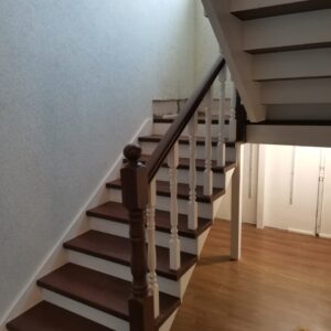 Лестница с площадкой и поворотом на 180 градусов